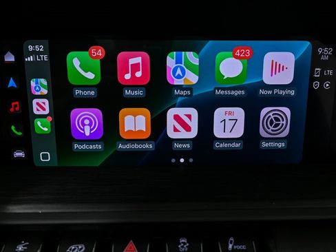 Certified 2024 Porsche 911 image 16