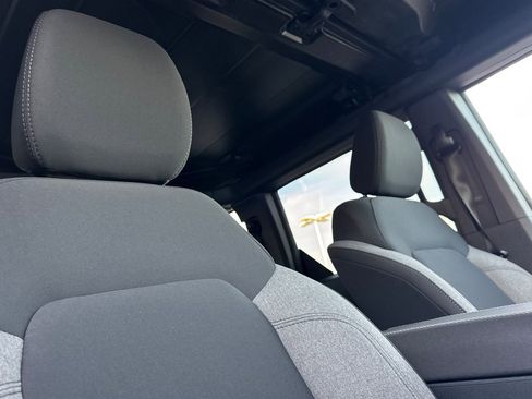 New 2025 Ford Bronco Big Bend image 16