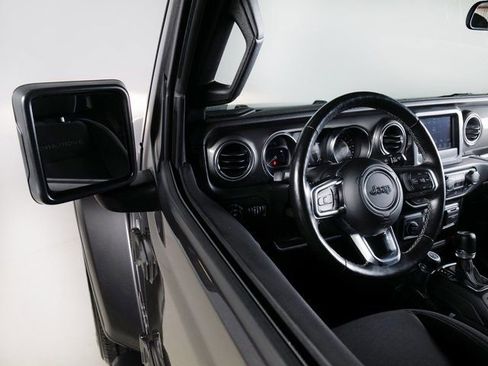 Used 2021 Jeep Gladiator Overland w/ Dual Top Group AWD/4WD image 24