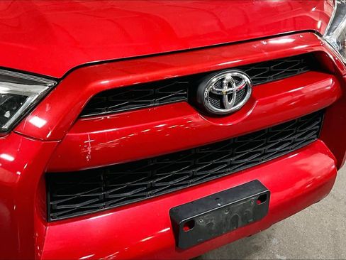Used 2017 Toyota 4Runner SR5 Premium AWD/4WD image 30