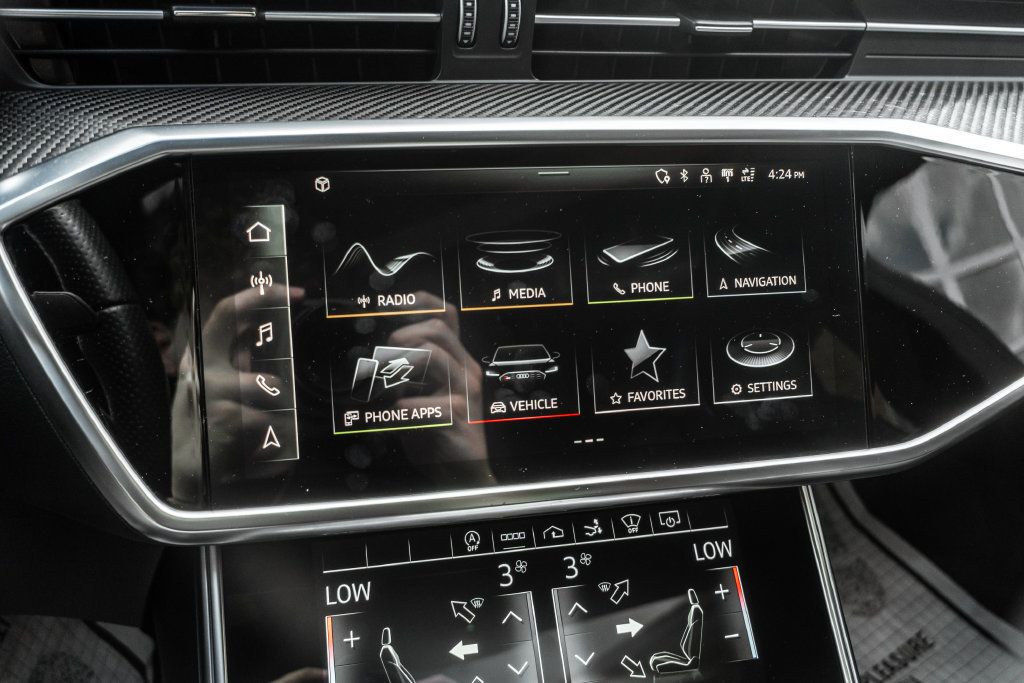 Used 2021 Audi RS 7 Sportback AWD/4WD image 19