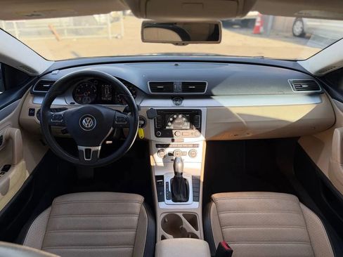 Used 2014 Volkswagen CC R-Line image 34