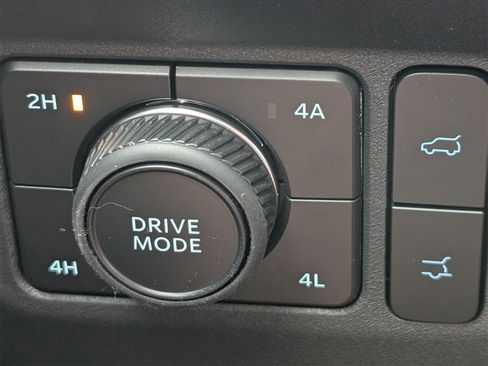 New 2025 Ford Expedition Max Platinum w/ Driver's Package image 23