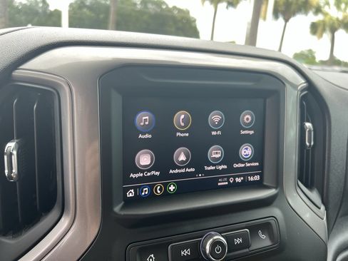 Used 2023 Chevrolet Silverado 1500 Custom AWD/4WD image 23