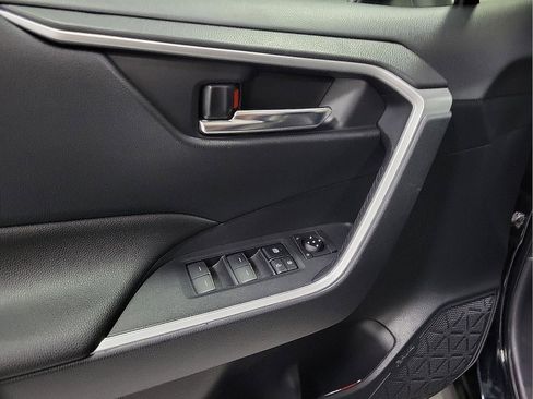 Certified 2023 Toyota RAV4 SE image 11