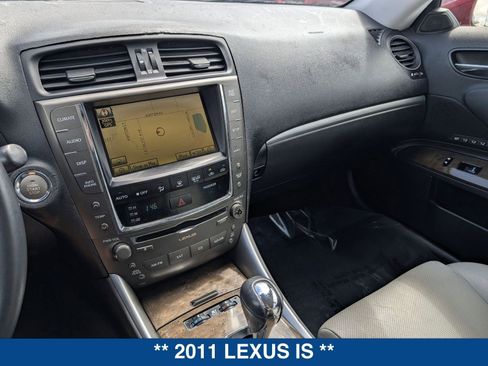 Used 2011 Lexus IS 250C w/ Luxury Pkg image 26