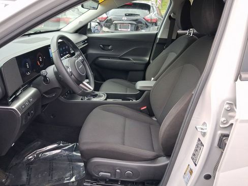 Used 2024 Hyundai Kona SEL FWD image 13