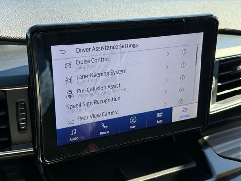 Certified 2023 Ford Explorer Limited image 28