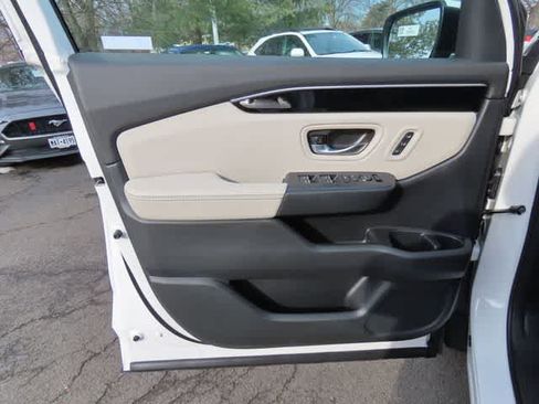 New 2026 Honda Pilot EX-L image 17