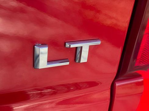 Used 2025 Chevrolet Silverado 1500 LT AWD/4WD image 19