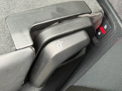 Used 2018 Audi Q7 3.0T Prestige w/ Prestige Package image 56