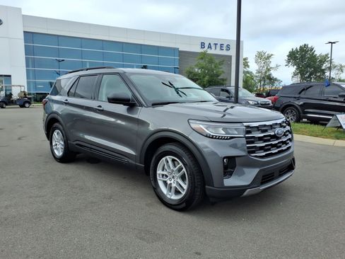 New 2026 Ford Explorer Active w/ Active Comfort Package RWD image 1