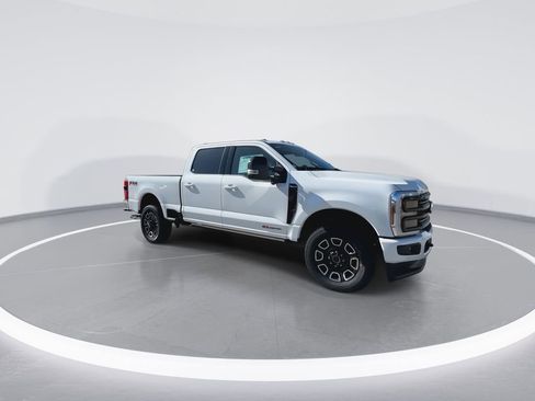 New 2025 Ford F250 Platinum image 2