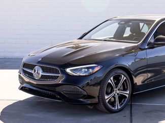 Used 2025 Mercedes-Benz C 300 Sedan video 3
