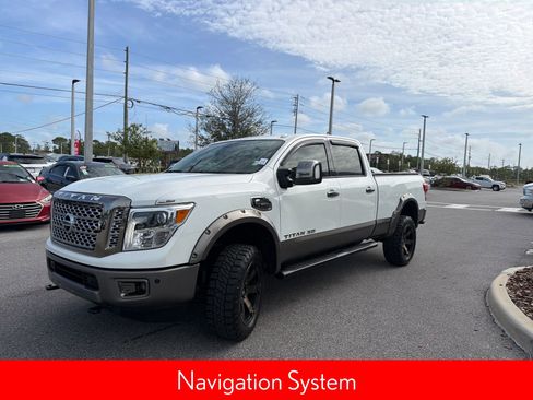 Used 2019 Nissan Titan Platinum Reserve w/ Platinum Utility Package AWD/4WD image 4