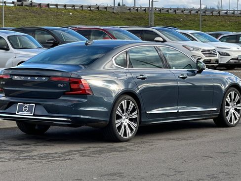 Used 2025 Volvo S90 B6 Plus w/ Protection Package Premier AWD/4WD image 3