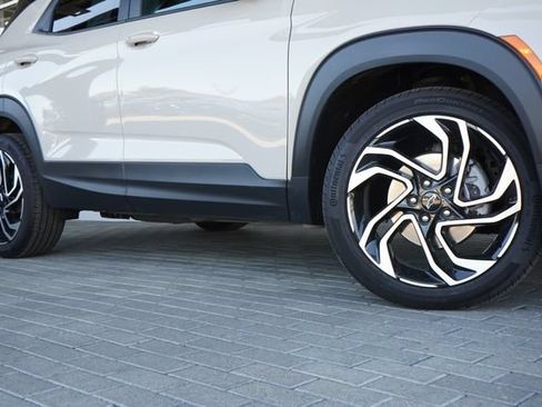 Used 2026 Chevrolet TrailBlazer RS w/ Convenience Package AWD/4WD image 10