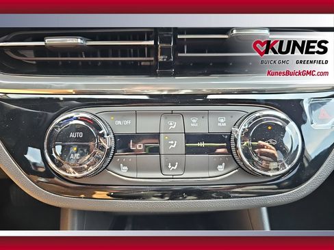 New 2026 Buick Envista Sport Touring w/ Convenience I Package FWD image 23