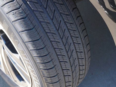 Certified 2025 Lexus RX 350 Premium image 12