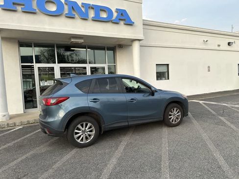 Used 2016 MAZDA CX-5 Touring image 11