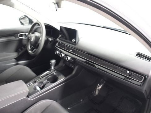 Used 2022 Honda Civic LX image 19