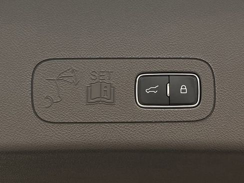 Used 2024 Lincoln Aviator Reserve w/ Equipment Group 201A image 32