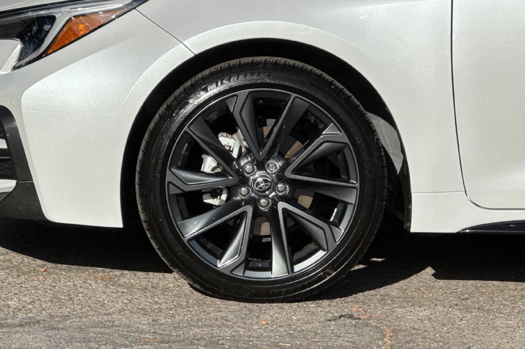 Certified 2025 Toyota Corolla SE w/ Convenience Package FWD image 24