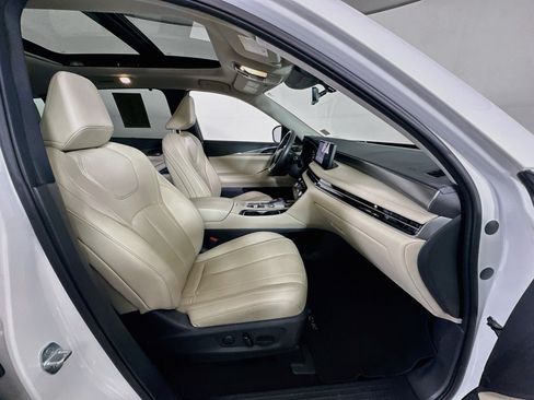 Used 2023 INFINITI QX60 Luxe w/ Performance Audio Package FWD image 35