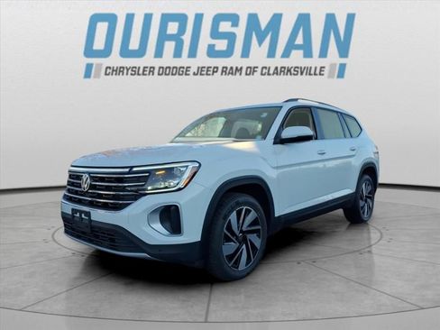 Used 2024 Volkswagen Atlas SE image 7