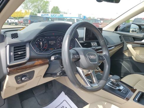 Used 2018 Audi Q5 2.0T Premium Plus w/ Premium Plus Package AWD/4WD image 9