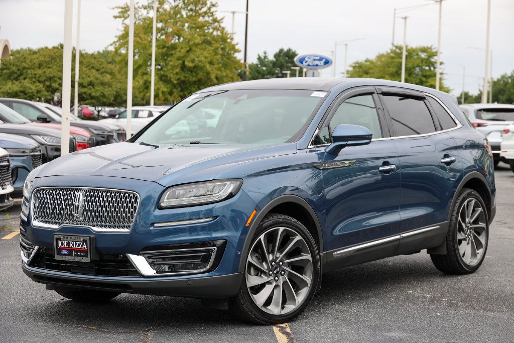 Used 2019 Lincoln Nautilus Reserve AWD/4WD image 2