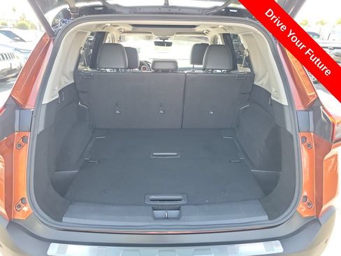 Used 2023 Nissan Rogue Platinum w/ Platinum Premium Package FWD image 31