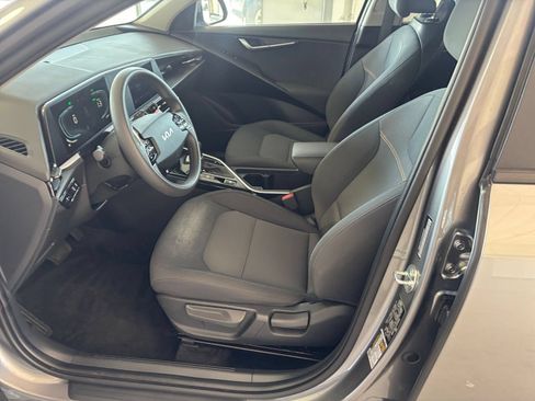 Used 2026 Kia Niro LX FWD image 25