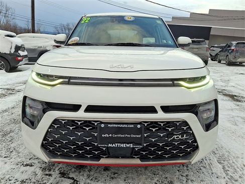 Certified 2022 Kia Soul Turbo image 2