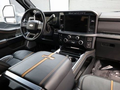 Used 2024 Ford F450 Platinum image 86