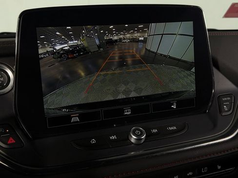 Used 2025 Chevrolet Blazer RS AWD/4WD image 18