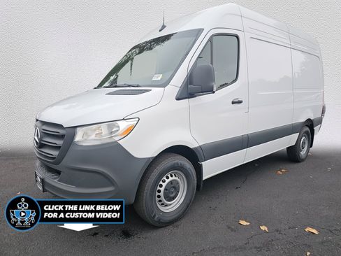 New 2025 Mercedes-Benz Sprinter 2500 image 1