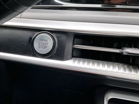 Used 2022 Kia K5 LXS image 29