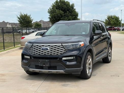 Used 2020 Ford Explorer Platinum w/ Premium Technology Package AWD/4WD image 3