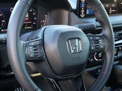 Certified 2025 Honda Accord Sport image 17