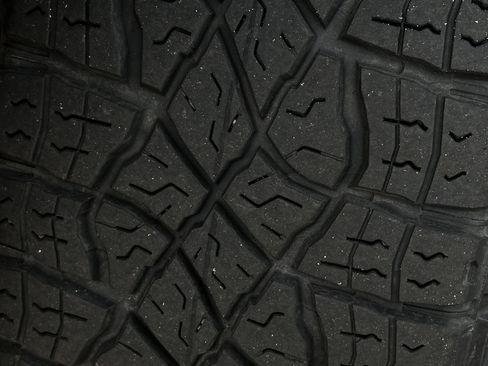 Used 2024 GMC Sierra 1500 AT4 w/ AT4 Preferred Package image 12