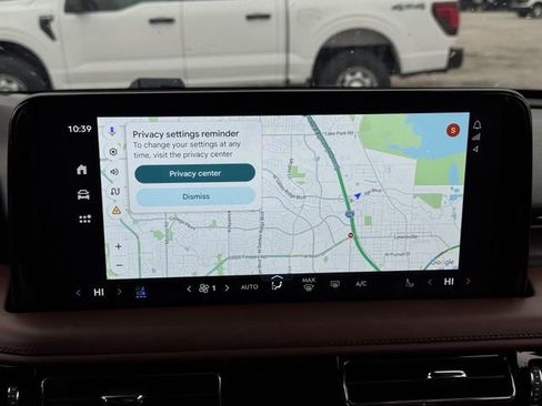 Used 2025 Lincoln Aviator Reserve w/ Jet Appearance Package image 17