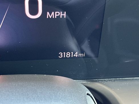 Used 2024 Buick Encore GX Preferred FWD image 25