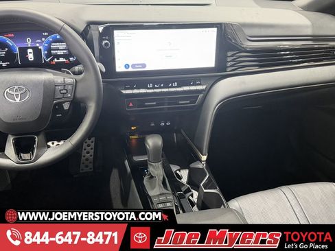 Certified 2025 Toyota Camry XSE image 17