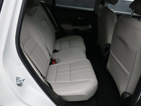 Certified 2024 Honda HR-V EX-L image 23
