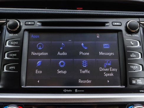 Used 2015 Toyota Highlander XLE AWD/4WD image 31