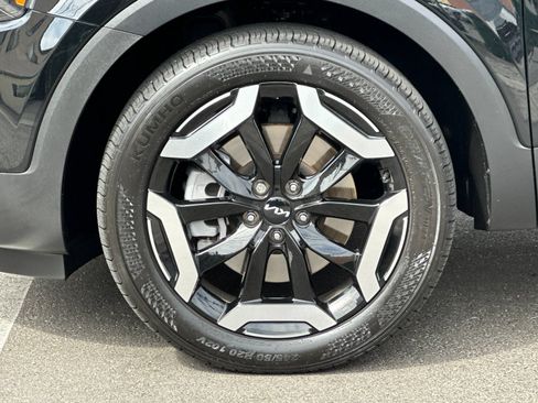 Certified 2025 Kia Telluride S FWD image 36
