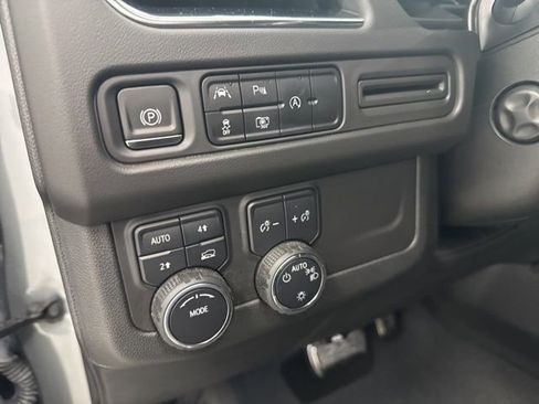 Used 2023 Chevrolet Tahoe RST w/ RST Performance Edition image 12