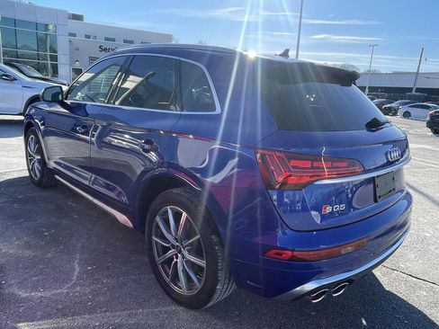 Used 2024 Audi SQ5 Prestige w/ Prestige Package image 8