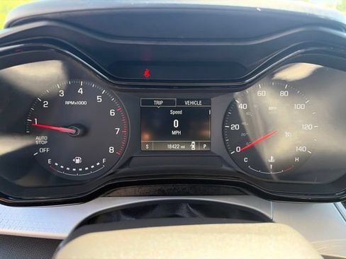 Used 2025 Chevrolet Trax LS w/ LS Convenience Package FWD image 18